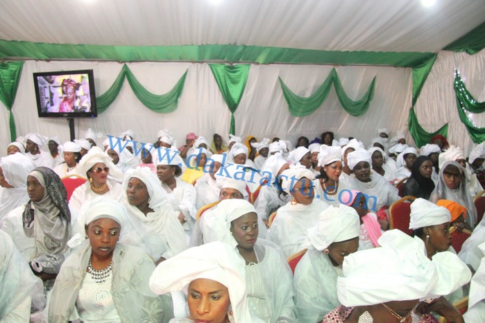 Les images de la célébration de la nuit du Maouloud chez Sheikh Alassane Sène "Tarrë Yalla"