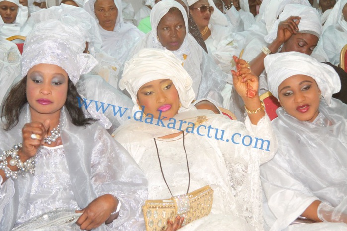 Les images de la célébration de la nuit du Maouloud chez Sheikh Alassane Sène "Tarrë Yalla"