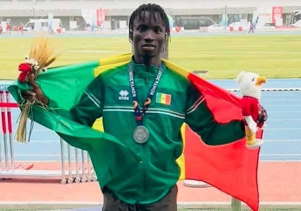 Athlétisme : Le sprinteur sénégalais Louis François Mendy se qualifie pour les JO 2024 !