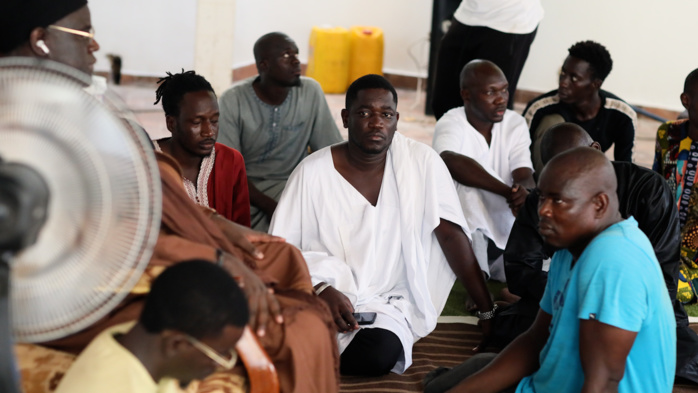 [ LES IMAGES ] Touba / Réception des invités chez serigne Bass Khadim Bâ : Le Magal bat son plein à Gouy Mbind !