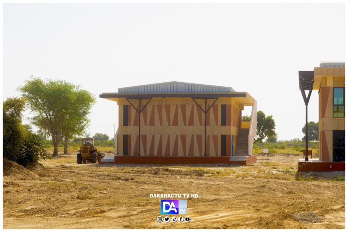 Tournée économique à Kaolack : Les images de la visite de chantier du chef de l’État à l’USSEIN