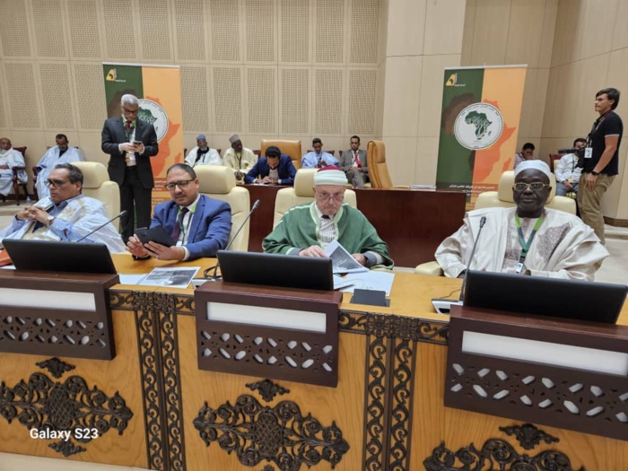 NOUAKCHOTT - Panel sur L’Ecole Traditionnelle, rempart contre le terrorisme / Cheikh Abdoul Ahad Mbacké Gaïndé Fatma prononce le discours inaugural