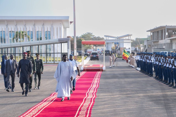 Organisation de la coopération Islamique: Le président Bassirou Diomaye Faye est arrivé en Gambie