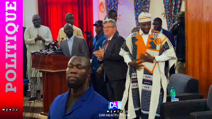 « L’homme Africain n’est pas assez entré dans l’histoire »: 16 ans après, Mélenchon à Dakar, répond à Sarkozy