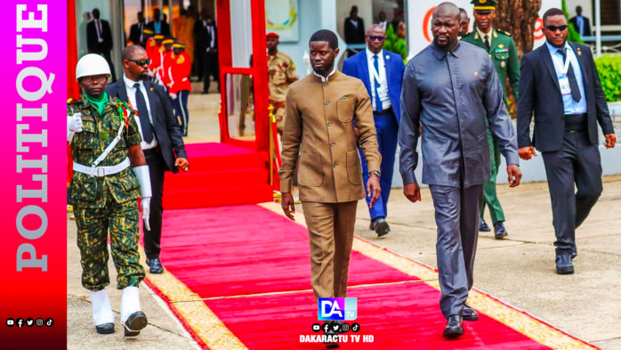 Visite en Guinée : le Président Bassirou Diomaye Faye et son homologue de la Guinée signent le retour de la Grande Commission Mixte de Coopération des deux pays.