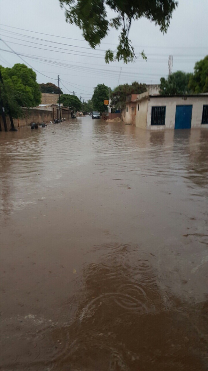 Pluies diluviennes : M'bour sous les eaux (IMAGES)