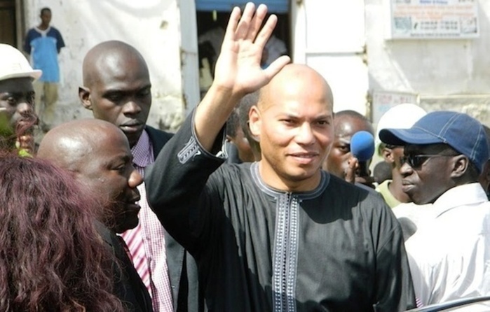 Le Mlk chez le Khalife des mourides : Serigne Moustapha Mbacké encense Karim Wade