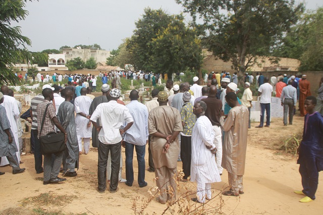 Le Pr Omar Sankharé repose pour l’éternité au cimetière Madoki de Thiès