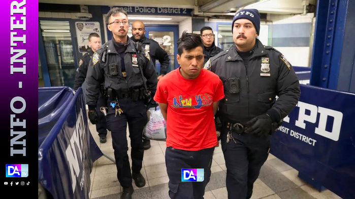 New York : la police arrête un homme soupçonné d'avoir mis le feu à une femme dans le métro