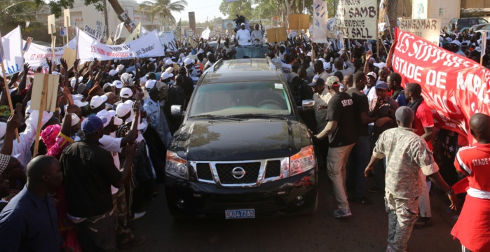 Visites de Macky Sall à M'bour et Thiadiaye