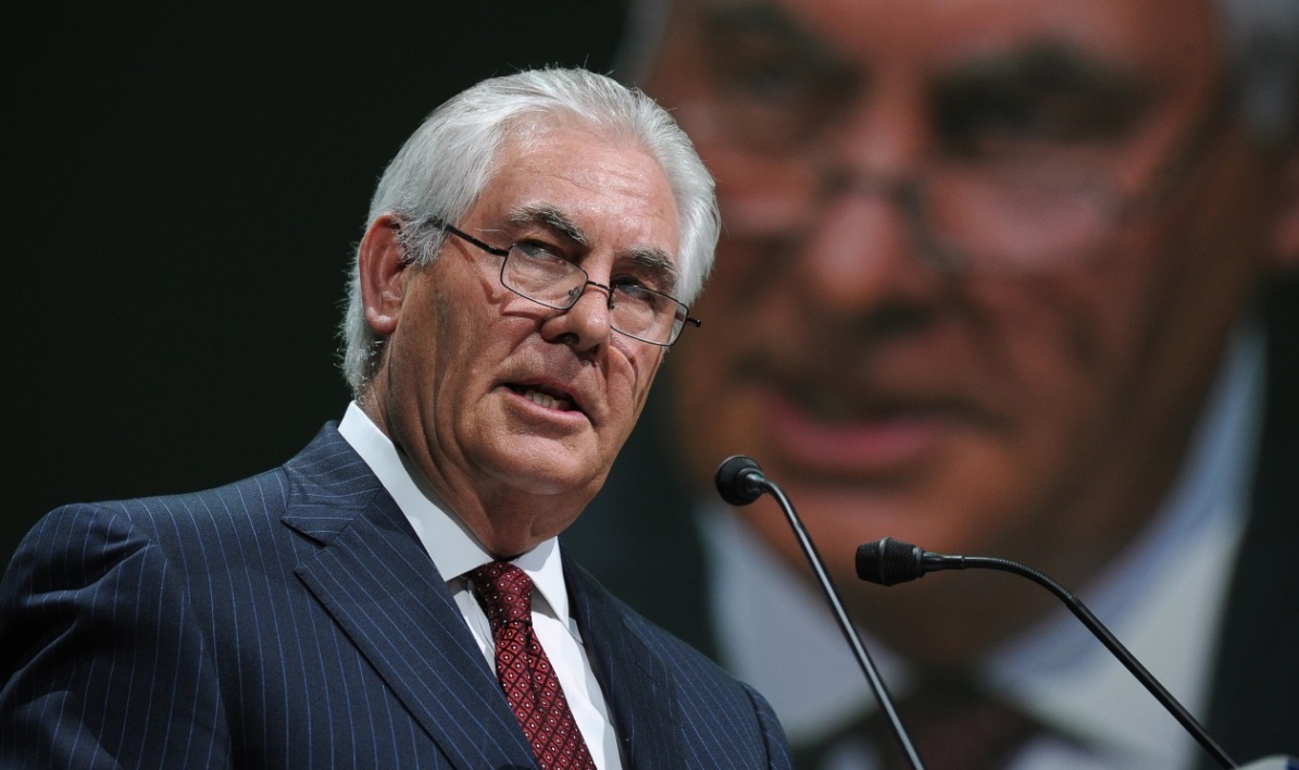 Trump nomme Rex Tillerson, proche de Poutine et PDG d'ExxonMobil, à la tête de la diplomatie américaine