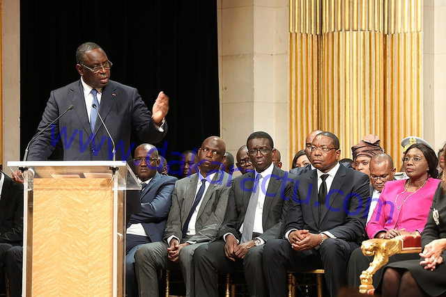 Visite d’Etat à Paris : diverses personnalités dont des ministres décorées par Macky Sall