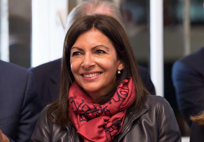 SCANDALE : Anne Hidalgo dépense 224.580 euros pour un rapport de... 14 pages