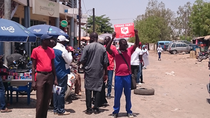 Kaolack : La police disperse le rassemblement de l'opposition, affrontements imminents