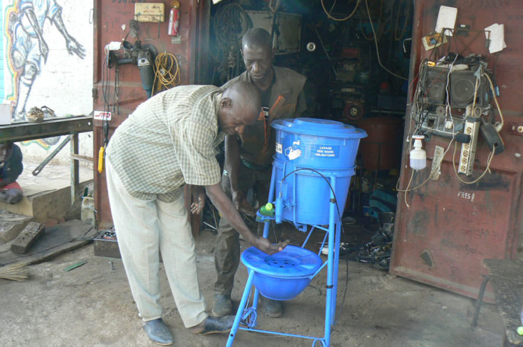 Tambacounda / Commande de kits de lavage des mains : « La DER/FJ est en train de faire la promotion de l’expertise locale » (M. Abdoulaye Sarr)