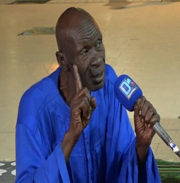 IBRA ITALIEN À TOUBA / Quand l'ancienne star de théâtre subit une formation spirituelle ou " tarbiyah" chez Serigne Abdou Samad Souhaïbou.