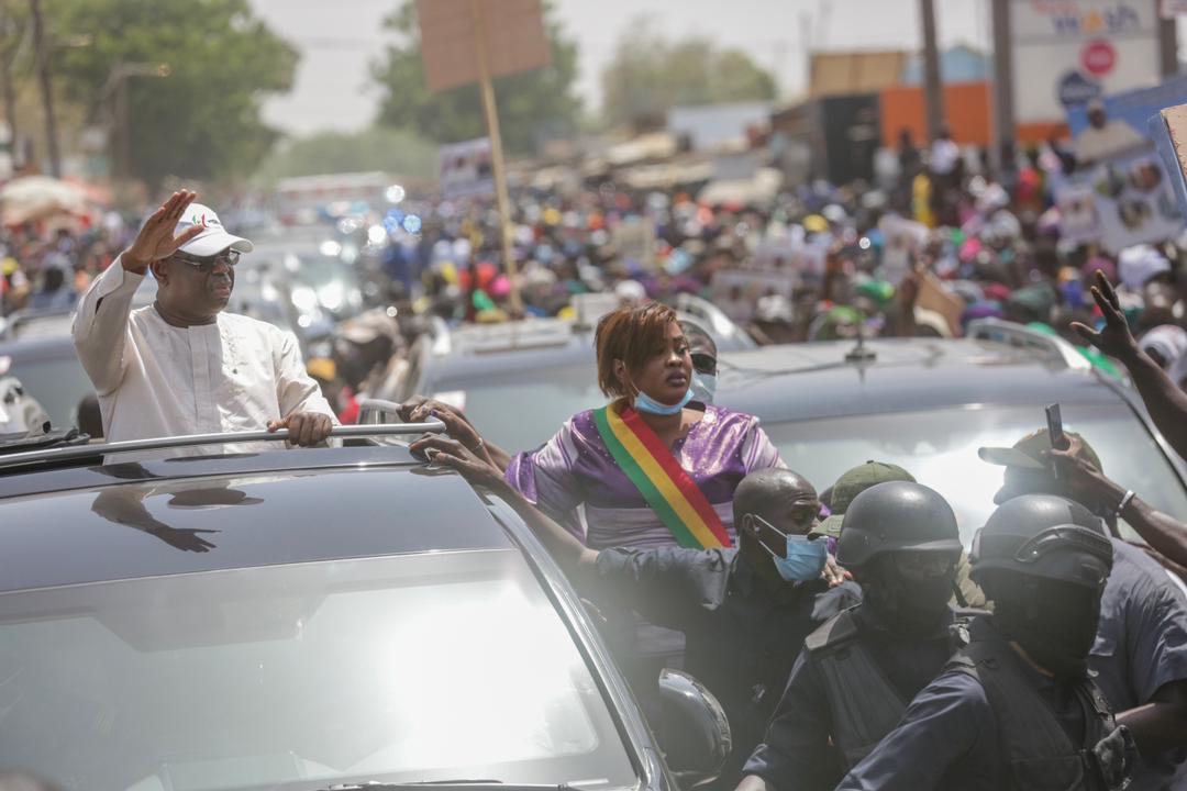 Accueil du PR à Koungheul : La députée Fanta Sall bat le record de la mobilisation.