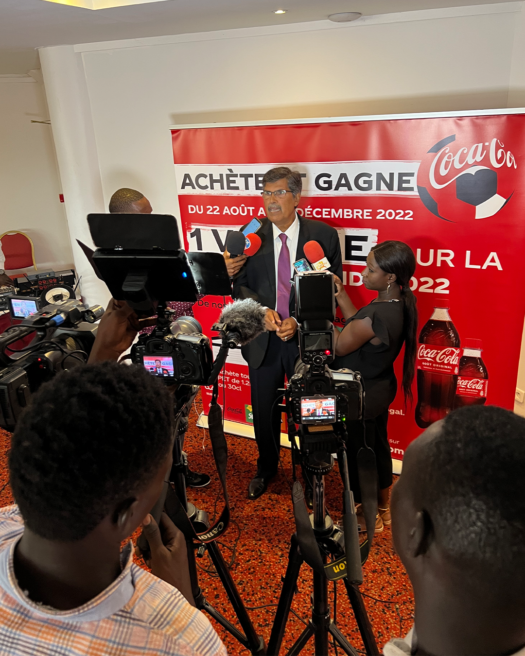 La tournée du trophée de la coupe du monde de la Fifa organisée par coca-cola arrive au Sénégal