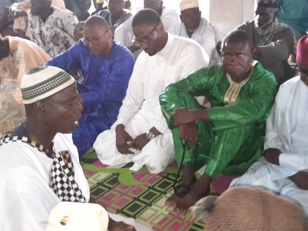 Kédougou / Saraya : Ousmane Sylla, DG de DDD, débloque 2 millions pour l’achèvement des travaux de la mosquée de Diakhaba.