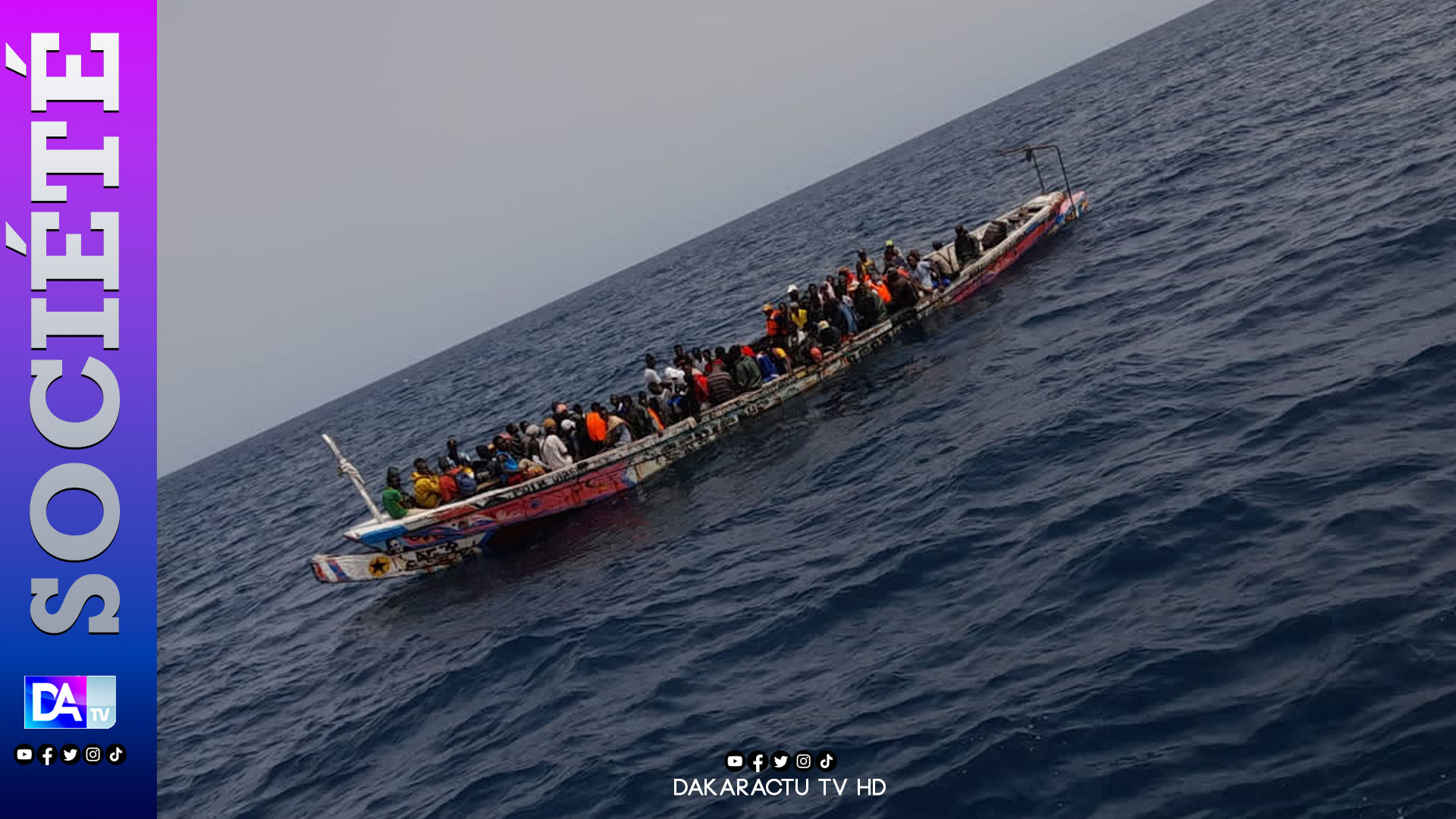Lutte contre l’immigration irrégulière : 140 migrants, à bord d'une pirogue tombée en panne, secourus par la marine