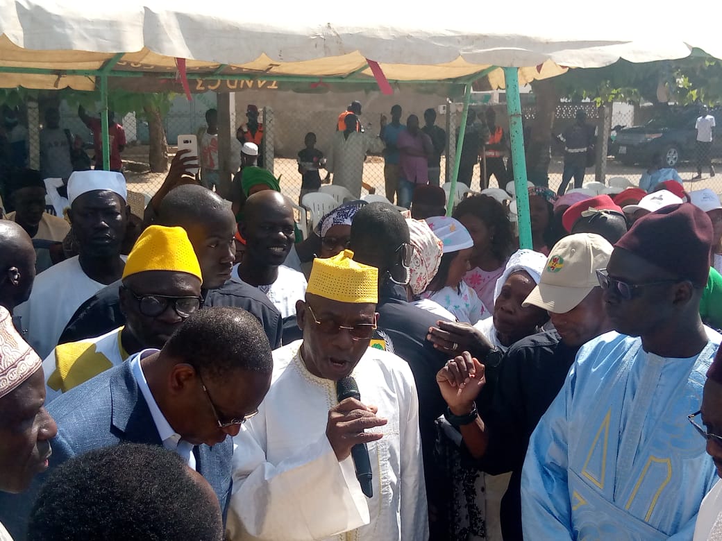 Tournée économique: Le Président Macky Sall a procédé ce matin au lancement des travaux de reconstruction de la grande mosquée de Kaolack