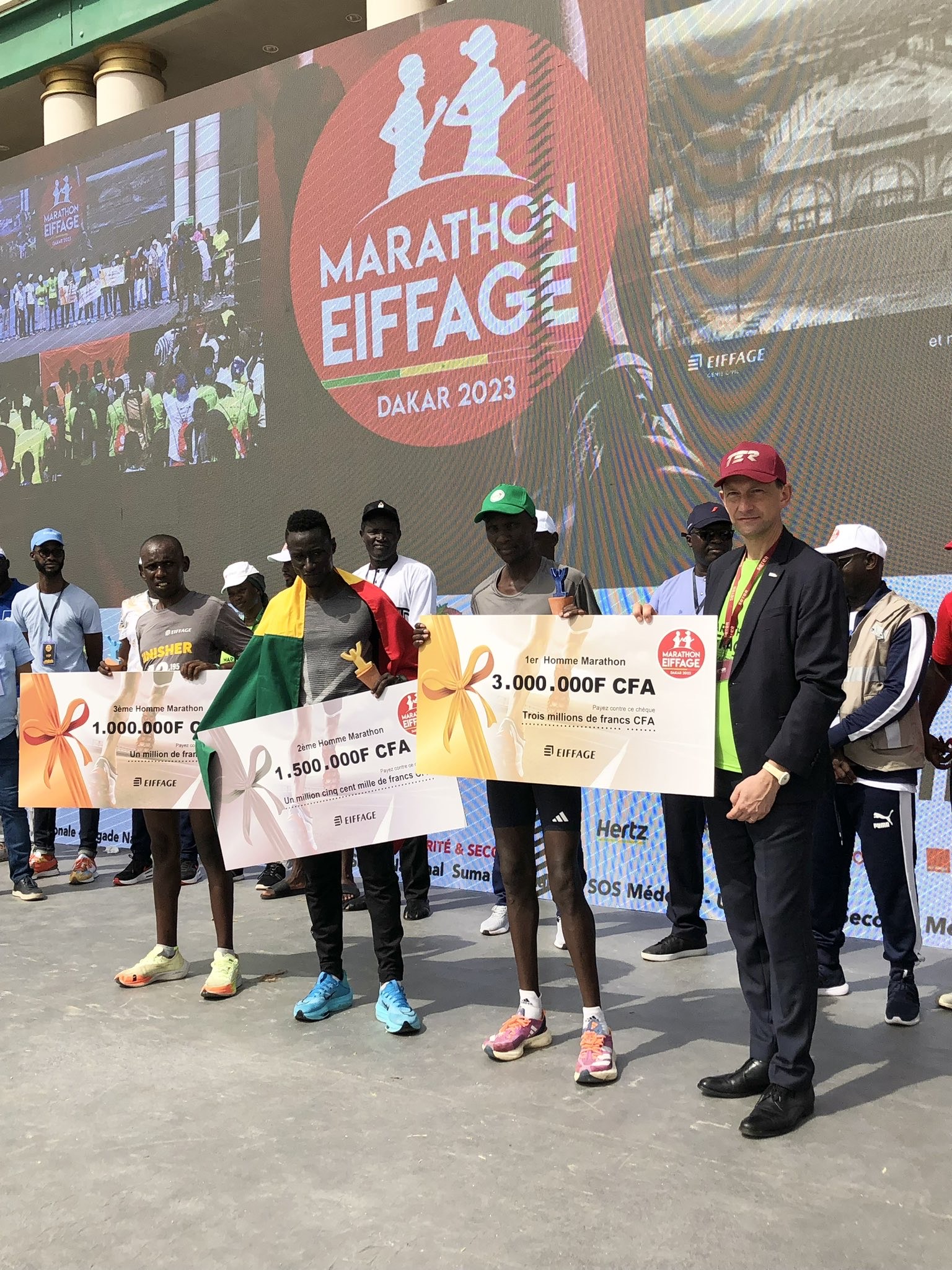 4ème édition Marathon Eiffage : Mor Fall et Pascaline Manga brillent, les kenyans au top !