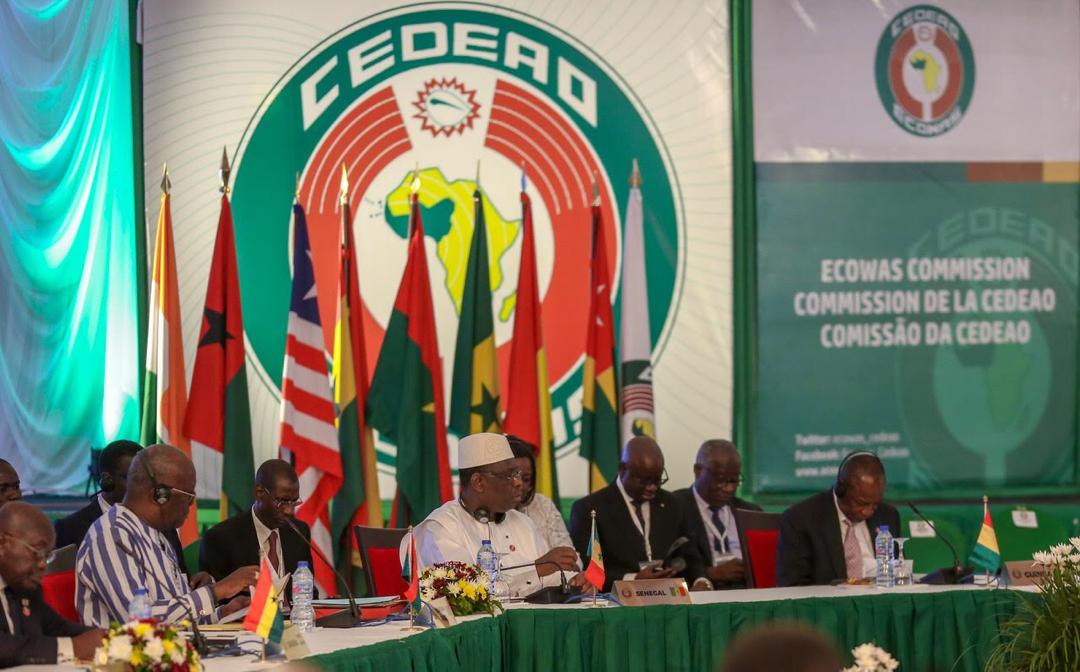 Report de l’élection : Le président de la commission de la CEDEAO pas en phase avec Macky Sall