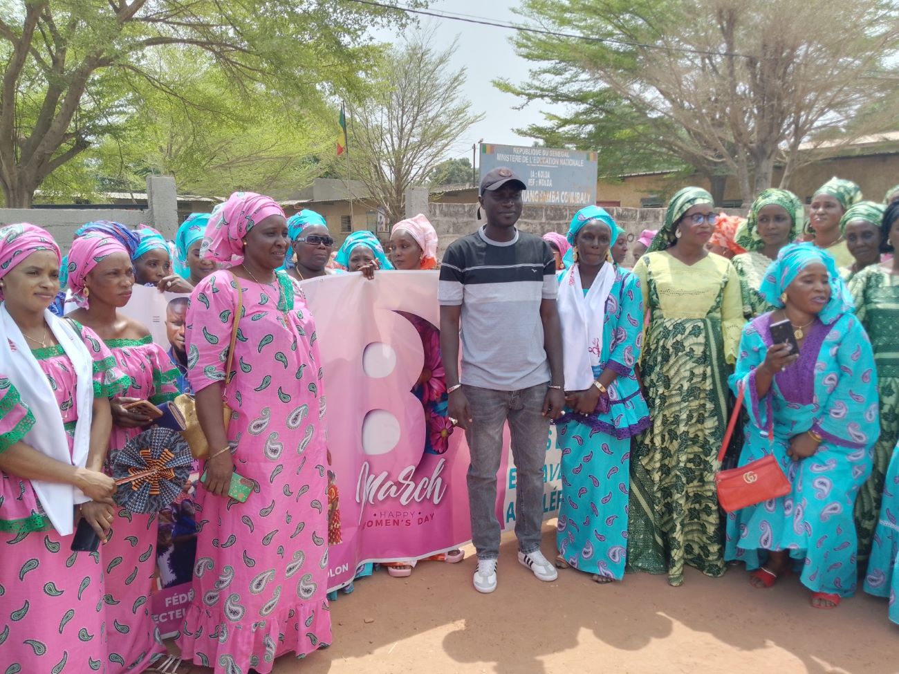 08 Mars à Faraba (Dioulacolon) : Les femmes se mobilisent contre les violences basées sur le genre, la déscolarisation, l’autonomisation…