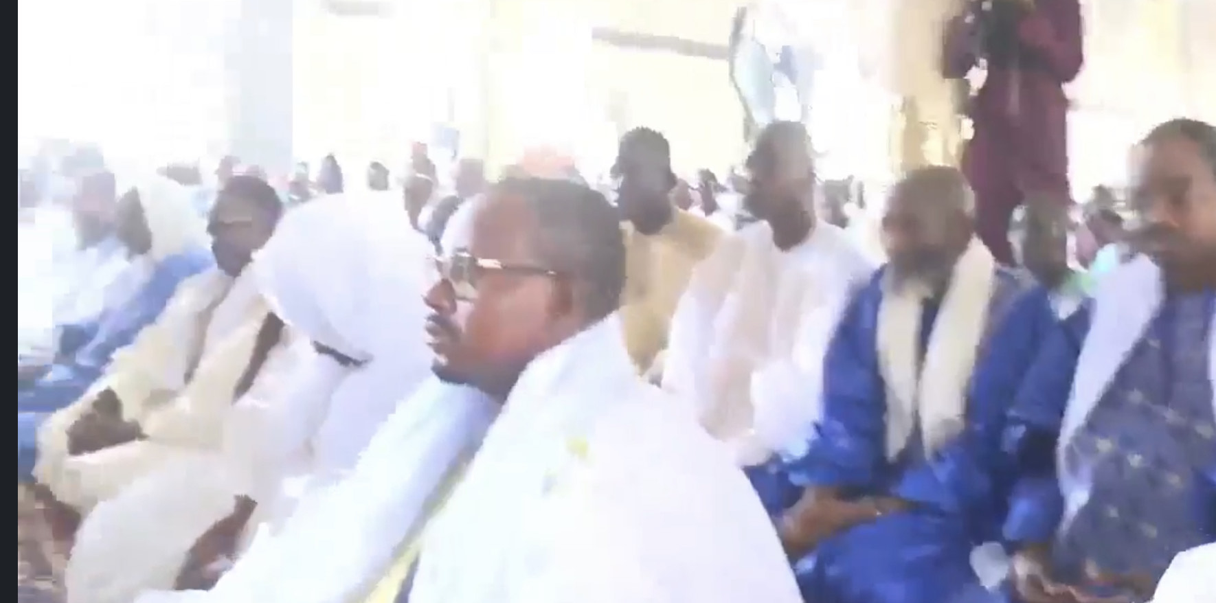 Aid El Fitr à Touba / Serigne Mountakha Mbacké absent de l’esplanade de la grande mosquée… Les raisons non dévoilées…. son discours transmis par l’imam