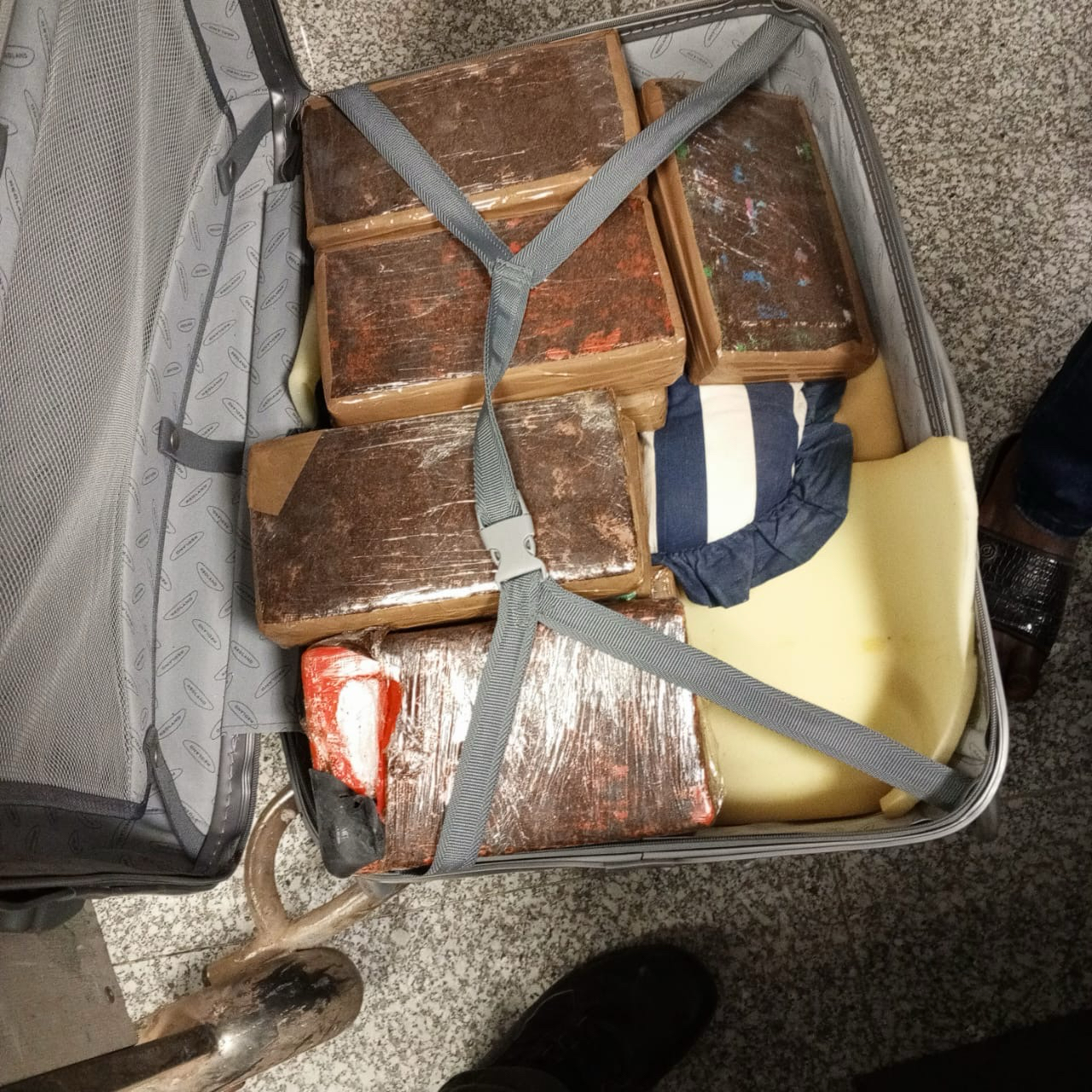 Saisie de 18 kg cocaine à l’AIBD : le rôle déterminant de la Haute Autorité des Aéroports du Sénégal (HAAS)