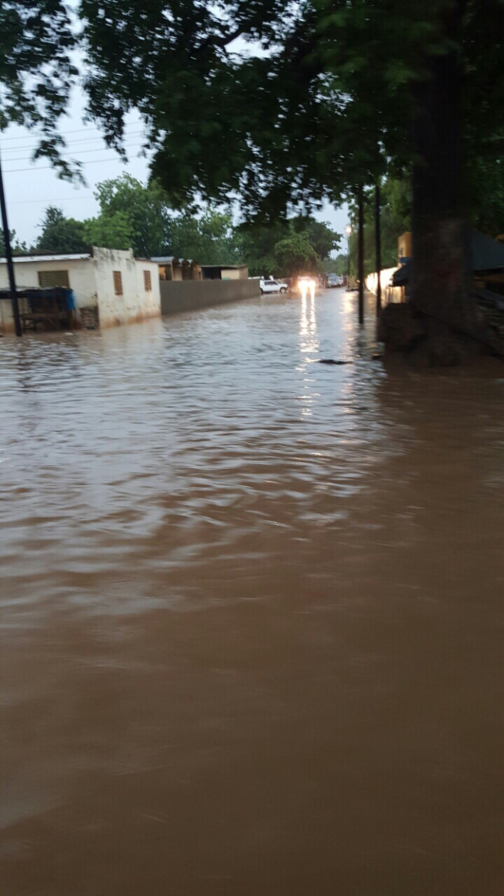 Pluies diluviennes : M'bour sous les eaux (IMAGES)