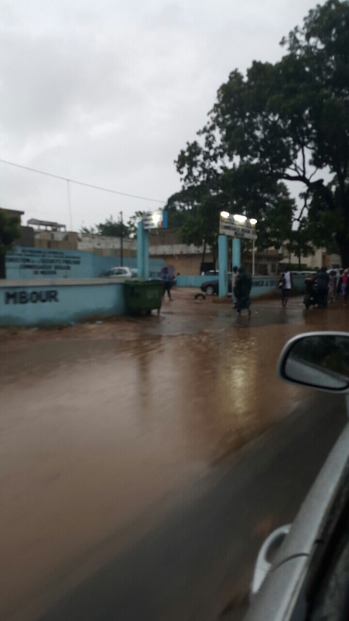 Pluies diluviennes : M'bour sous les eaux (IMAGES)