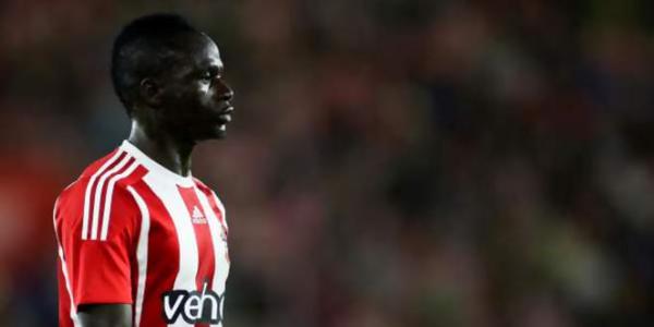 SOUTHAMPTON : Sadio Mané out pour 10 jours