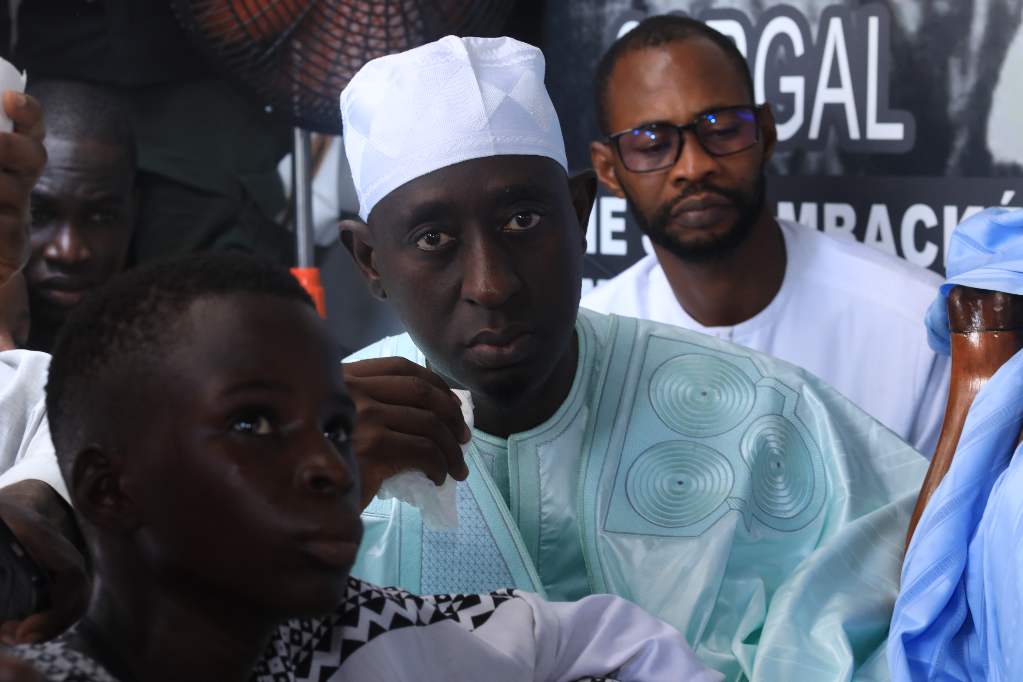 Jour de MAGAL: Serigne Bassirou Khadim Awa Ba célèbre le Cheikh avec sa famille 