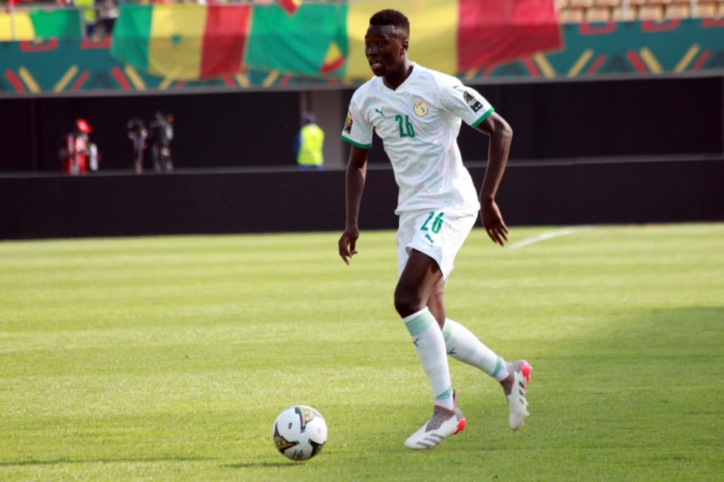 Sénégal vs Burkina : Qui sera « sacrifié » au milieu entre le vétéran Gana et les jeunes cracks Pape Gueye, Lamine Camara et PMS ?