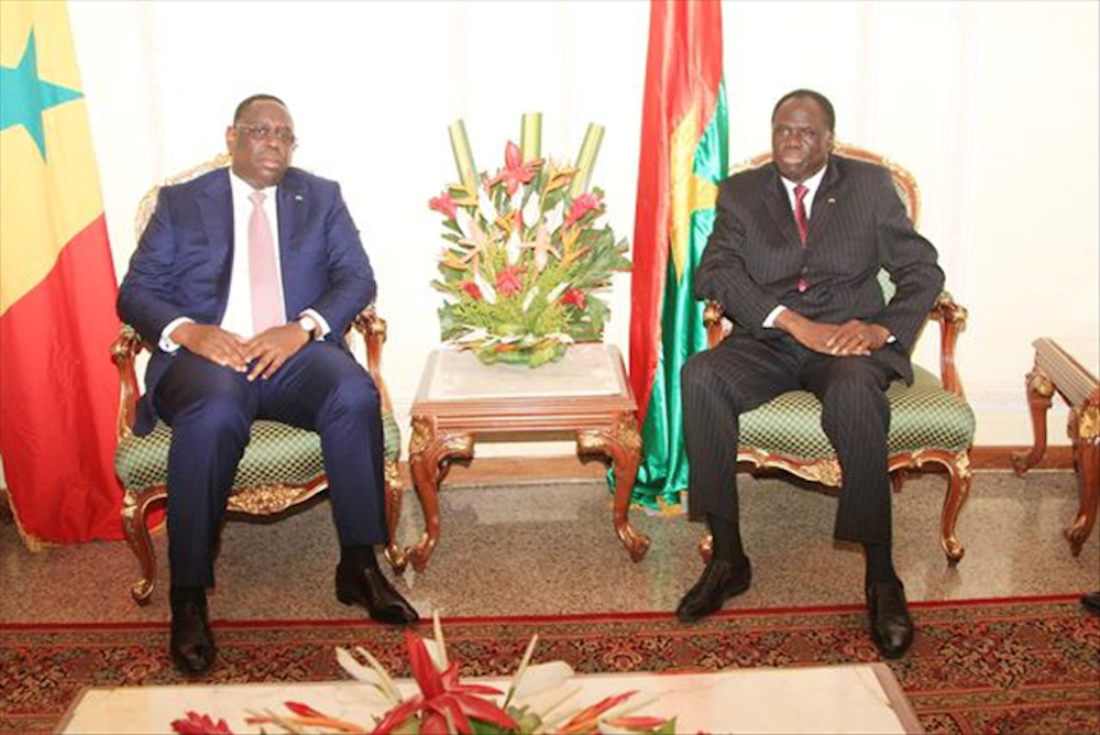 CEDEAO : Macky Sall dément Michel Kafando au sommet de Abuja