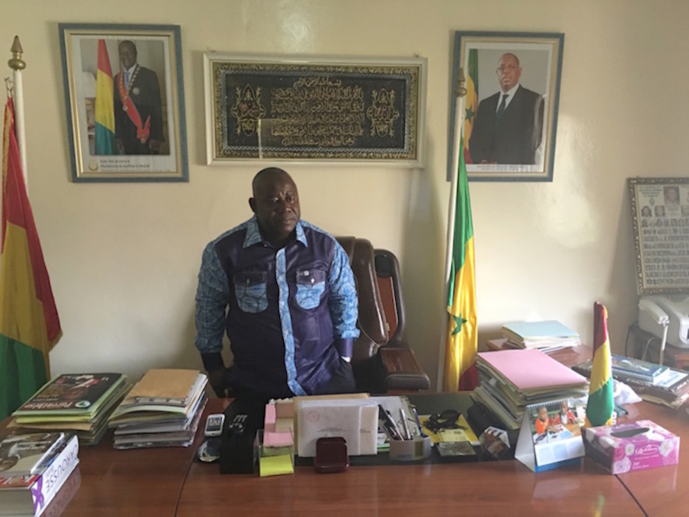 Mamadou Bo Keïta, Ambassadeur de Guinée au Sénégal : "Le vote est lent mais se déroule dans les meilleures conditions (...) ceux qui n'ont pas pu recevoir de carte d'électeur, sont obligés de se contenter de ne pas voter" 