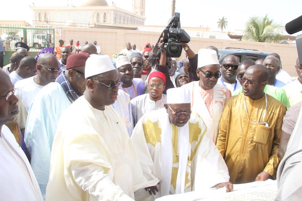 Macky Salll veut finaliser les travaux de la grande mosquée de Tivaouane