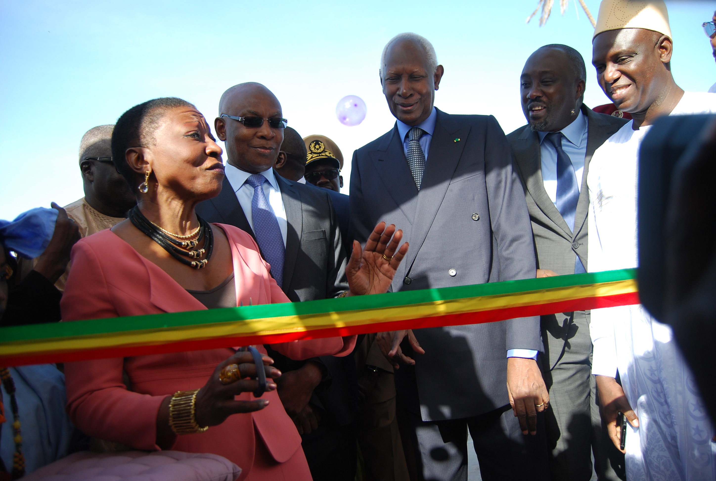 Inauguration de l'école Brière de l'îsle de Saint-Louis  (IMAGES)