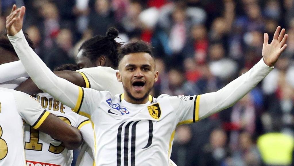 Le Marocain Sofiane Boufal élu Prix Marc-Vivien Foé 2016