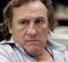 Gérard Depardieu urine devant les passagers d'un avion !