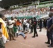 Hystérie au stade Lss : 8 petits garçons âgés entre 8 et 14 ans, blessés