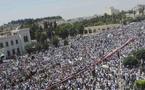 [ VIDEO ]  En Syrie, des dizaines de morts lors de l'attaque de la ville de Hama par les chars