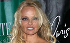 Pamela Anderson : un fan lui offre 195 000 euros