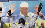 Abdoulaye Wade: "Les gens du PS devraient raser les murs pour que personne ne puisse les reconnaître"