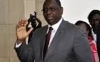 OUAGADOUGOU : Le président Macky Sall accueilli à l'aéroport par Diendéré