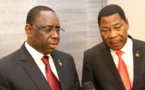 Les présidents Macky Sall et Yayi Boni en concertation avec le Général Diendéré