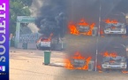 Université Assane Seck de Ziguinchor: Des Étudiants en colère  brûlent des véhicules pour réclamer  leurs bourses et exiger l'achèvement des chantiers