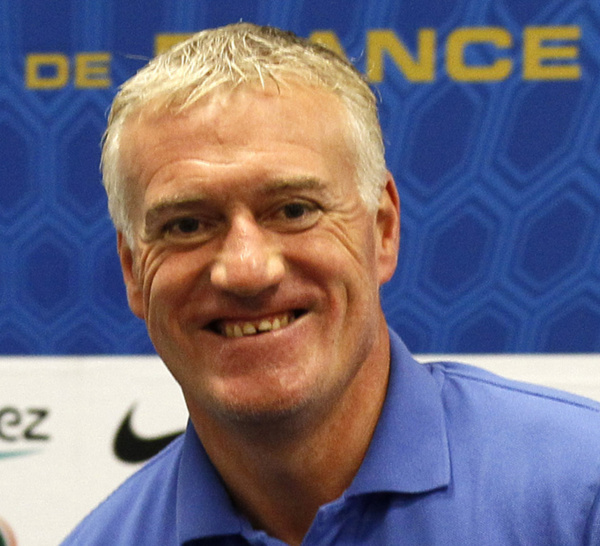 Officiel : Didier Deschamps prolonge avec les Bleus