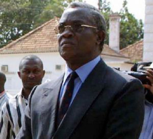 Sao Tome et Principe : Manuel Pinto da Costa élu président